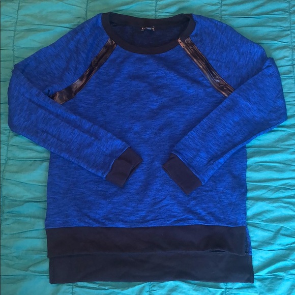 Express Crew Neck Sweater Size Small - Picture 1 of 5